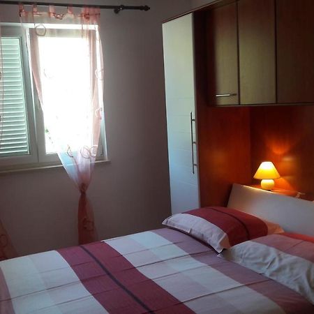 Apartman Barbat-Za Cijelu Obitelj Barbat na Rabu エクステリア 写真