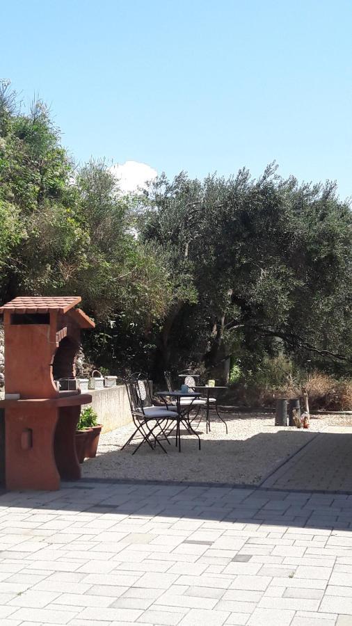 Apartman Barbat-Za Cijelu Obitelj Barbat na Rabu エクステリア 写真